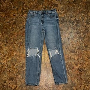 No Boundaries Women’s Juniors Distressed Jeans Size 11 29X28